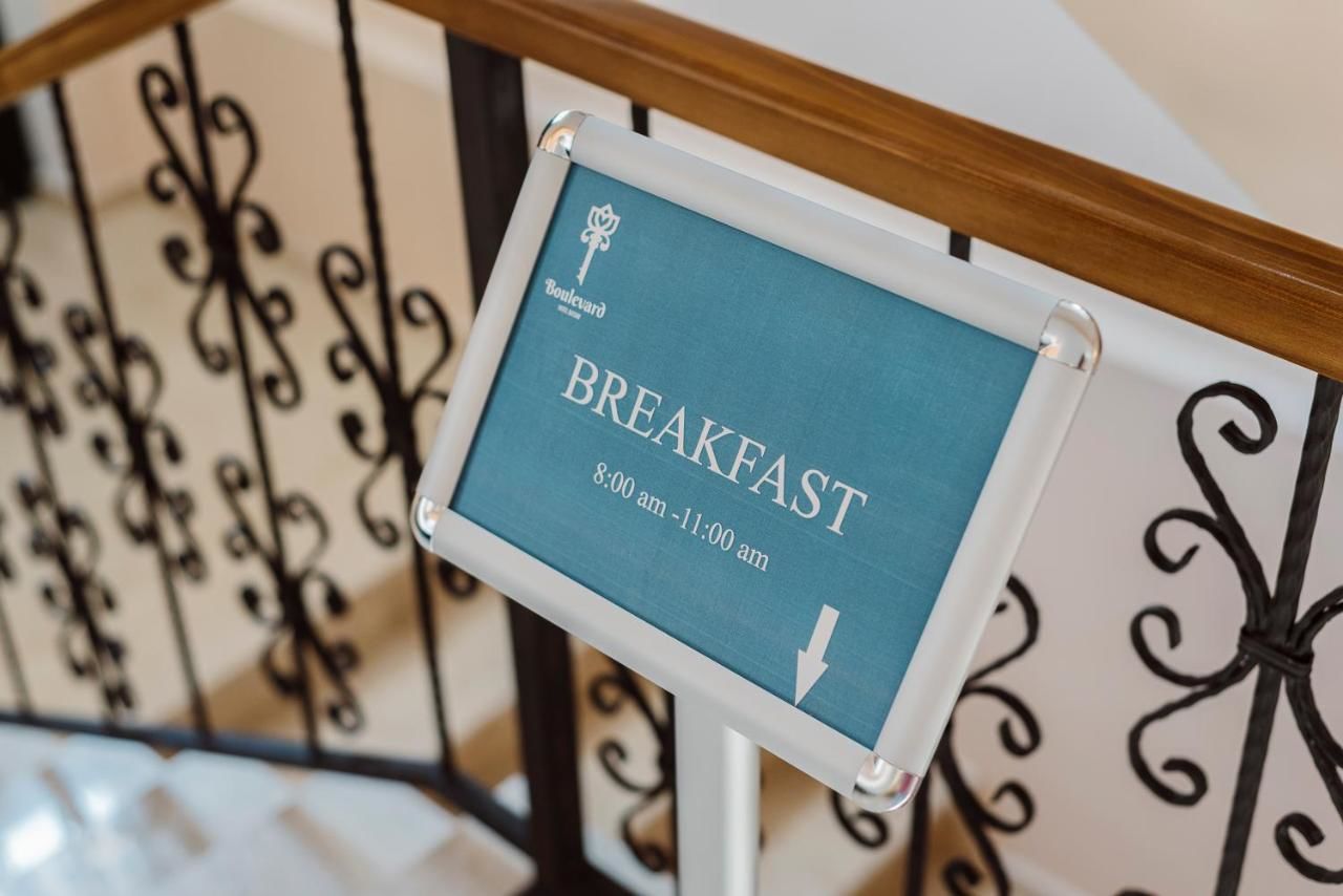 Отель Boulevard Hotel Batumi Батуми-25